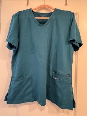 JAANUU Teal V-Neck Women’s Scrub Top